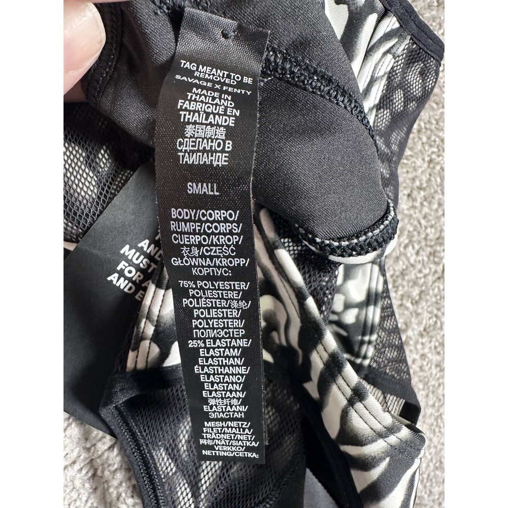 Savage X Fenty 1-On-1 Bodysuit Black Caviar x Instincts Print Fishnet Small NWT - Picture 10 of 11